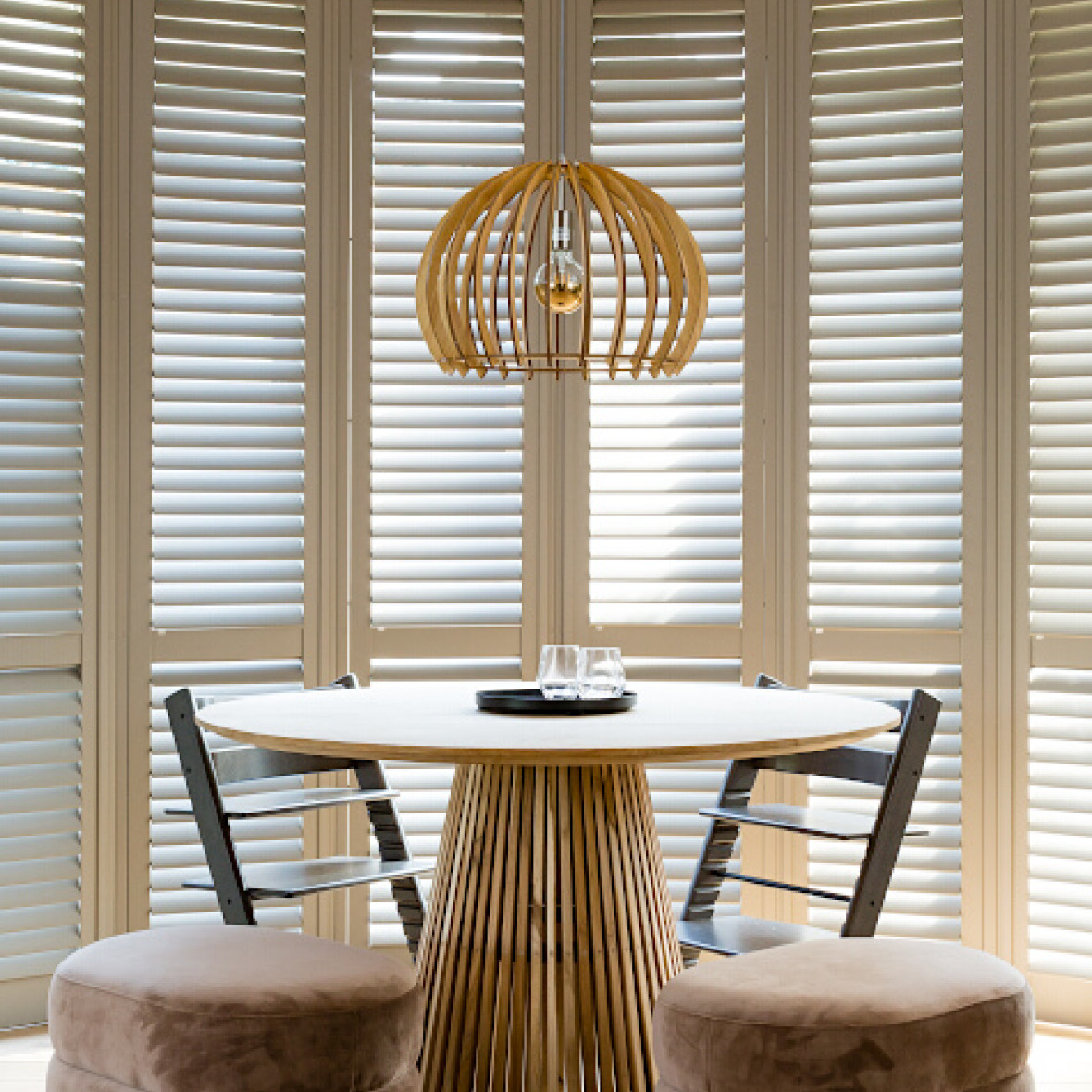  Shutters in serre